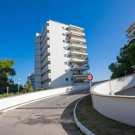 Apartment La Mirandole Sea View - Happy *