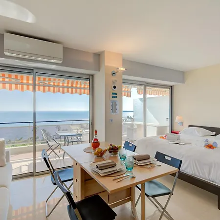 La Mirandole Sea View - Happy *