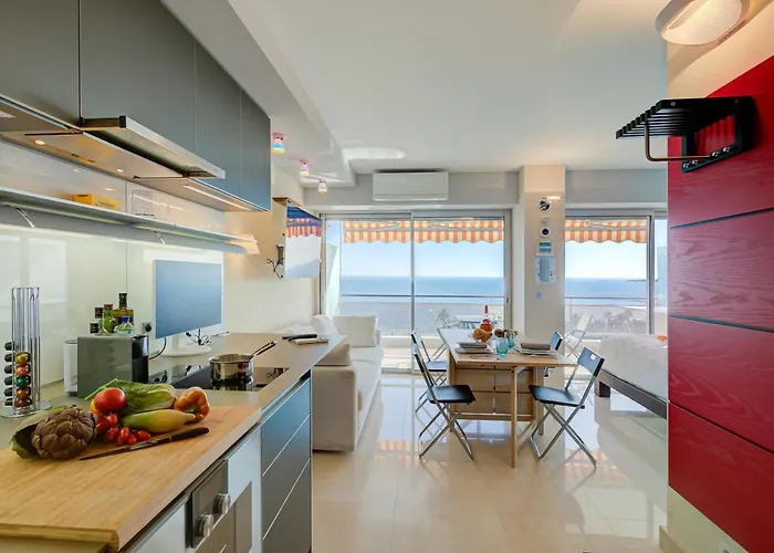 公寓 La Mirandole Sea View - Happy *