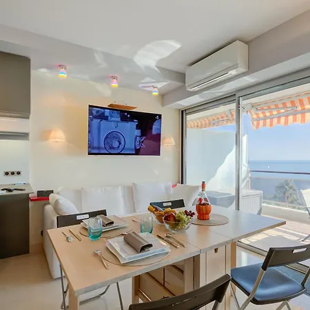 Sea View - Swimming Pool & Terrace - Happy Lejlighed *