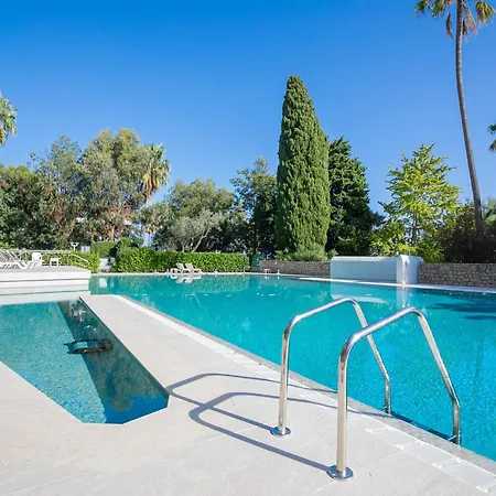 Sea View - Swimming Pool & Terrace - Happy Апартаменты *